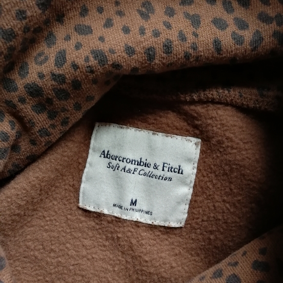 ABERCROMBIE & FITCH Soft A & F Dark Brown leopard Mockneck sweater Medium A&F - Picture 2 of 10